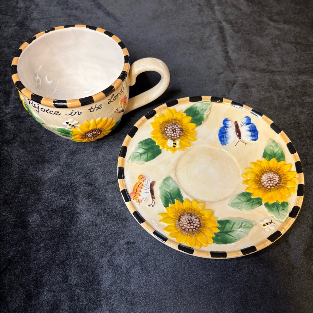 Collectible Ceramic Teacup and Saucer Set “Rejoice In The Lord” - Picture 5 of 9